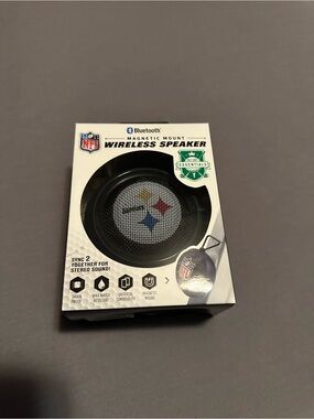NFL Wireless Magnetic Mount Speaker - Black with White Grille and Team Logo